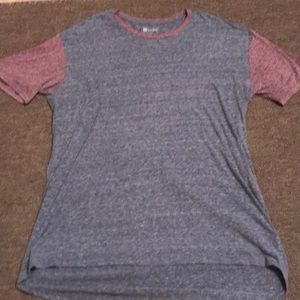 Lularoe Women’s 2XL Shirt